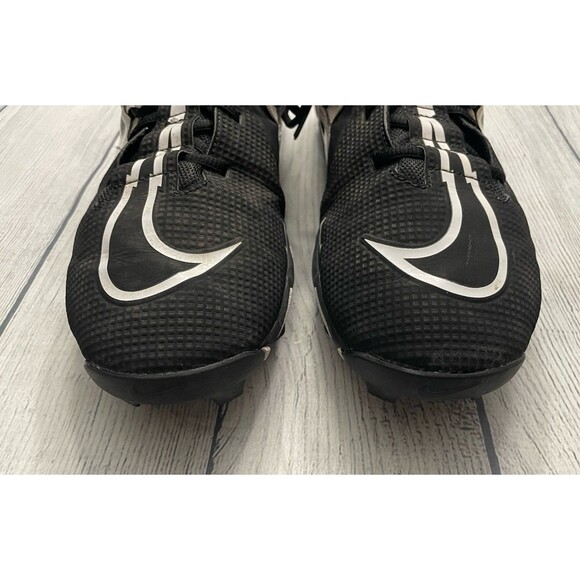 Nike Alpha Men’s Football Cleats Shoes, Size Adult 13